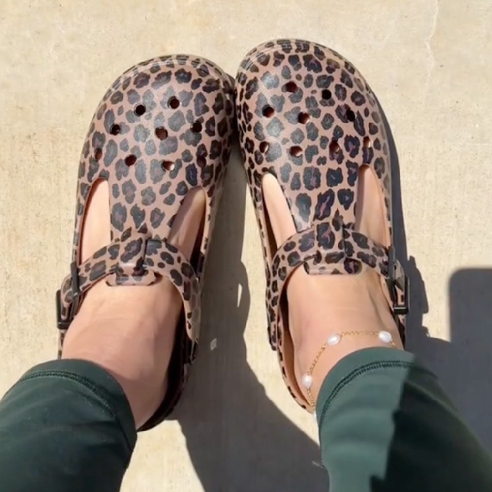 Leopard Print MaryJane Crocs - Women's Size 7